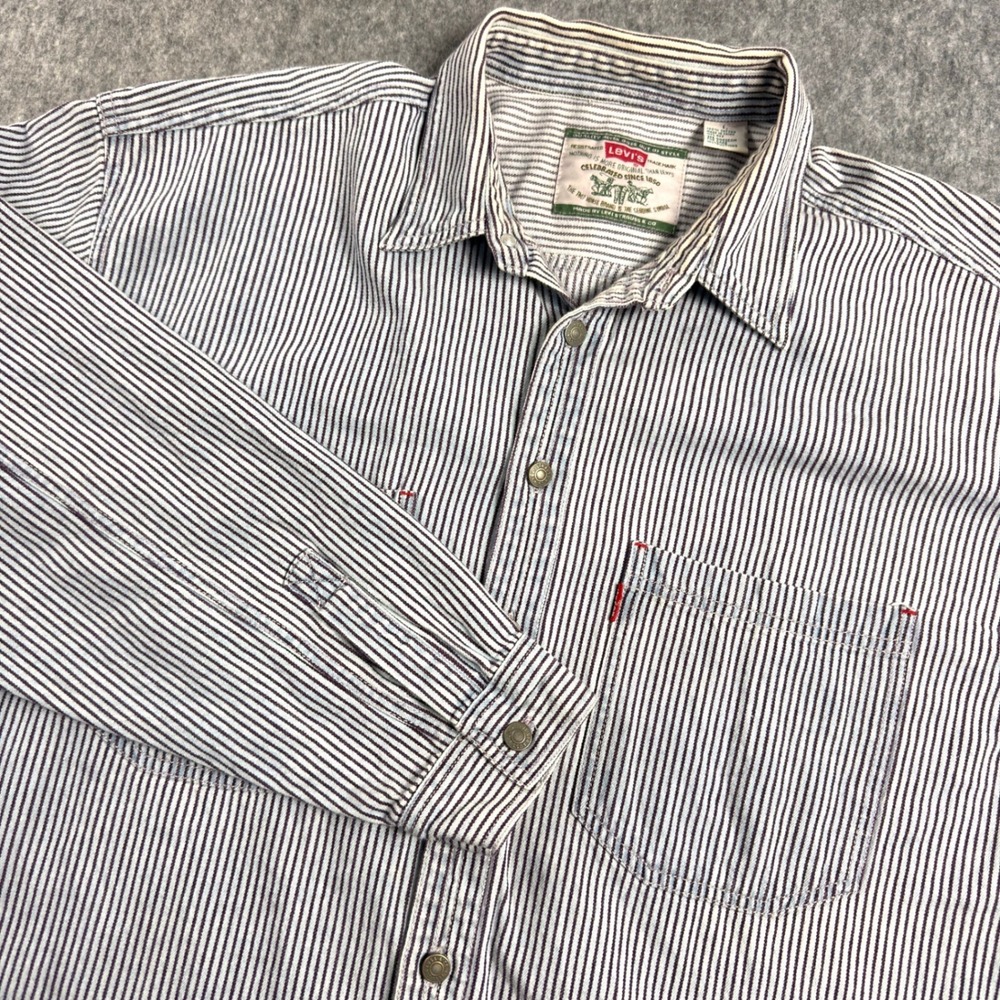 Vintage Levi's Shirt Men's Large Blue White Striped Denim Work Engineer Chore